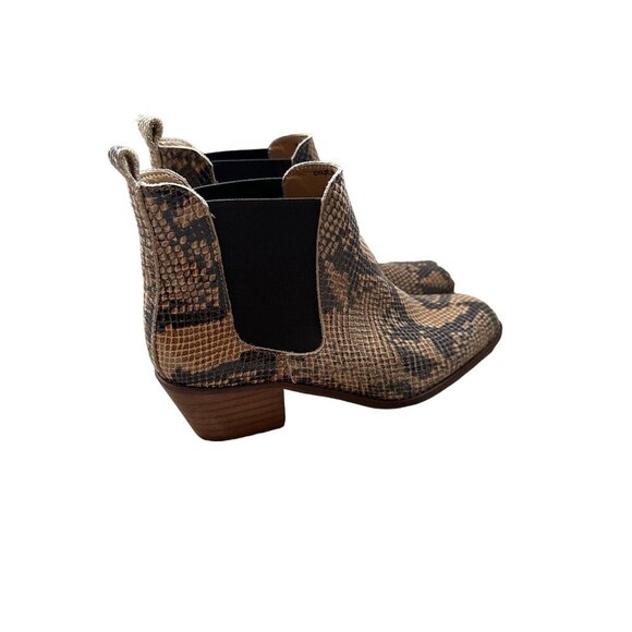 Steve Madden Snake-Print Leather Chelsea Boots Size 8 Elastic Side Panels - Picture 3 of 11